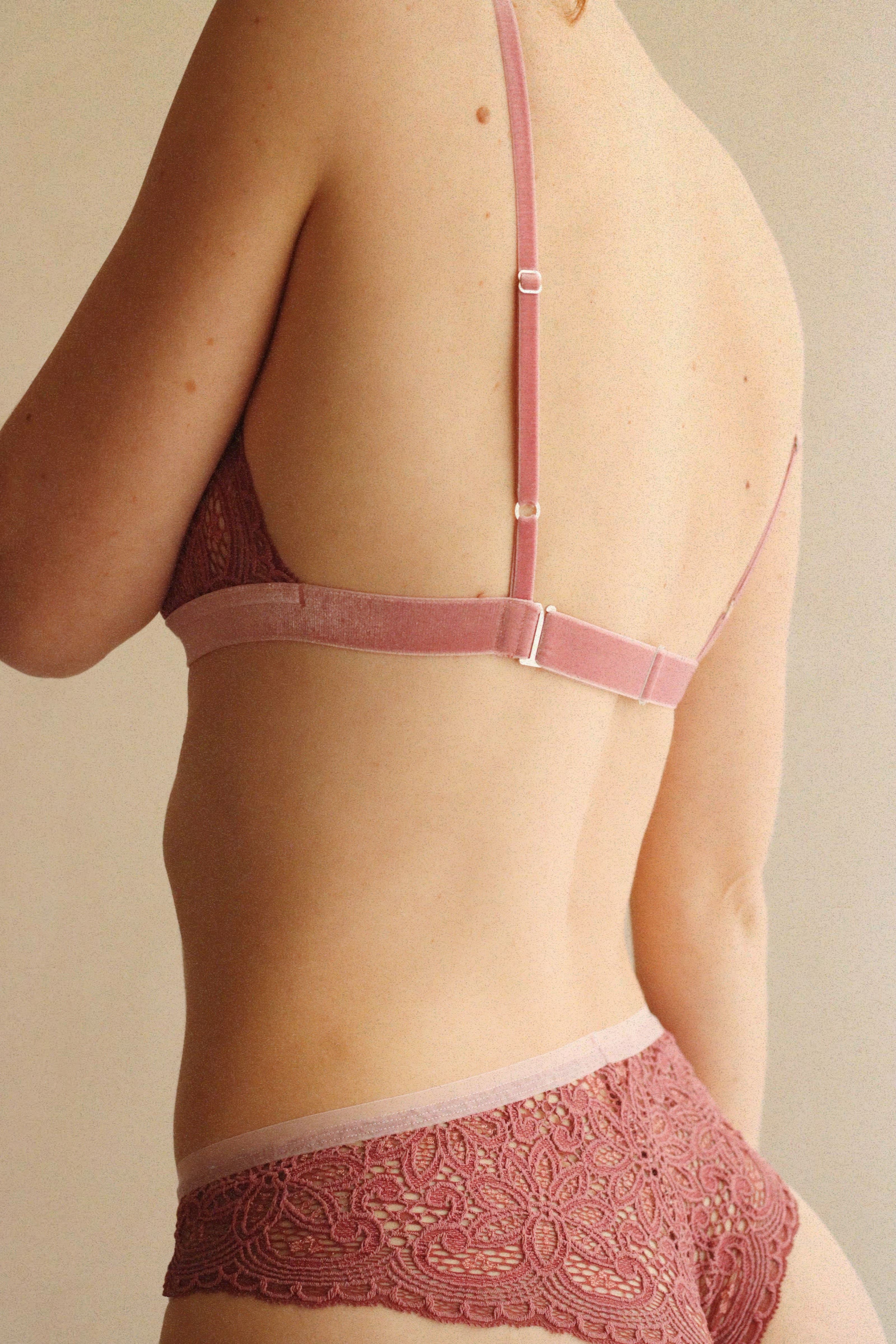 Infatuation bra blush (new!)