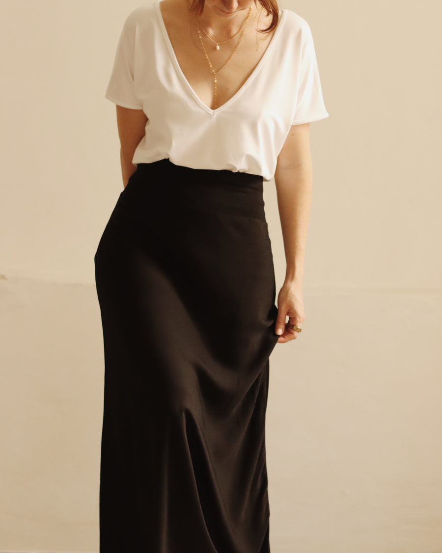 The open back t-shirt white