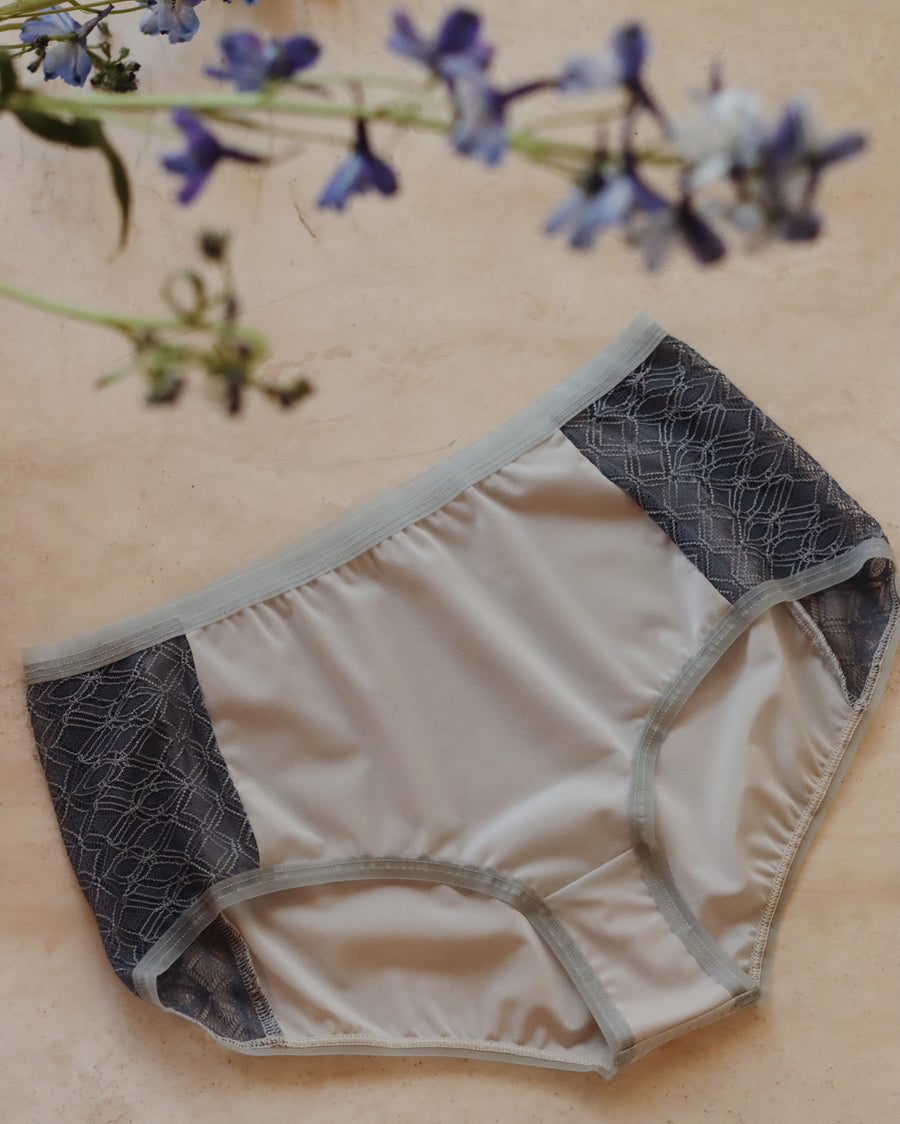 Remembrance panties (Last pieces)