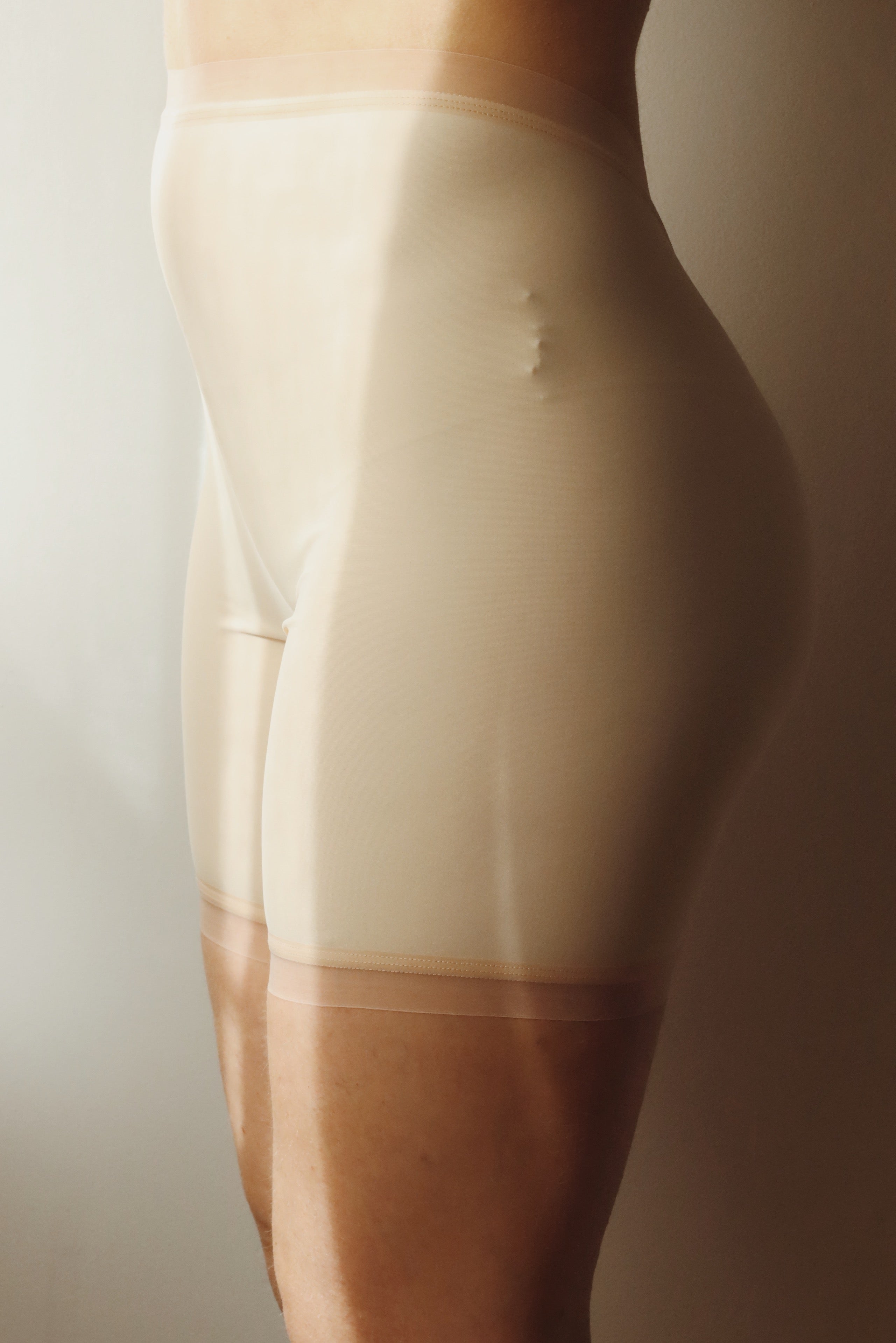 Softwear V-shaped shorts (made by order)