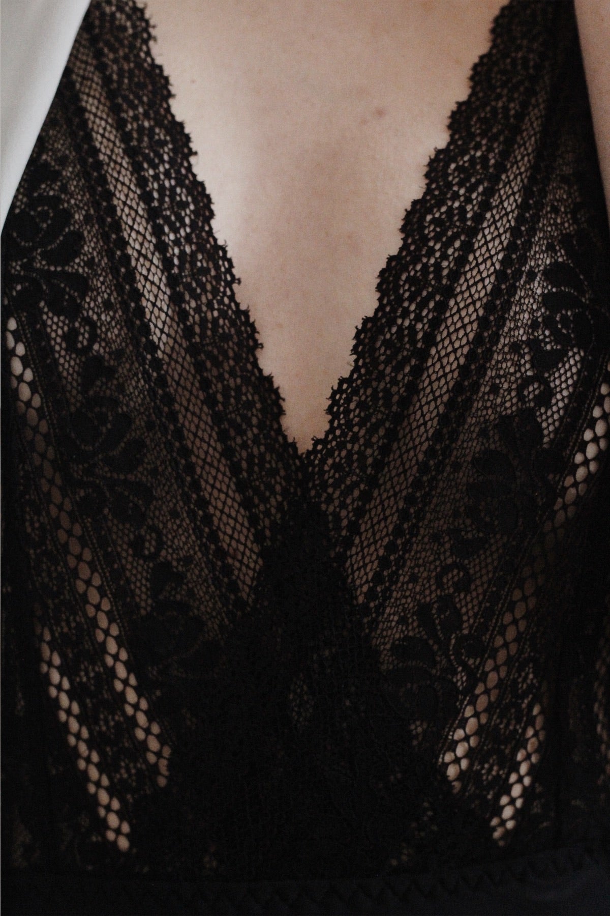 Essential body black