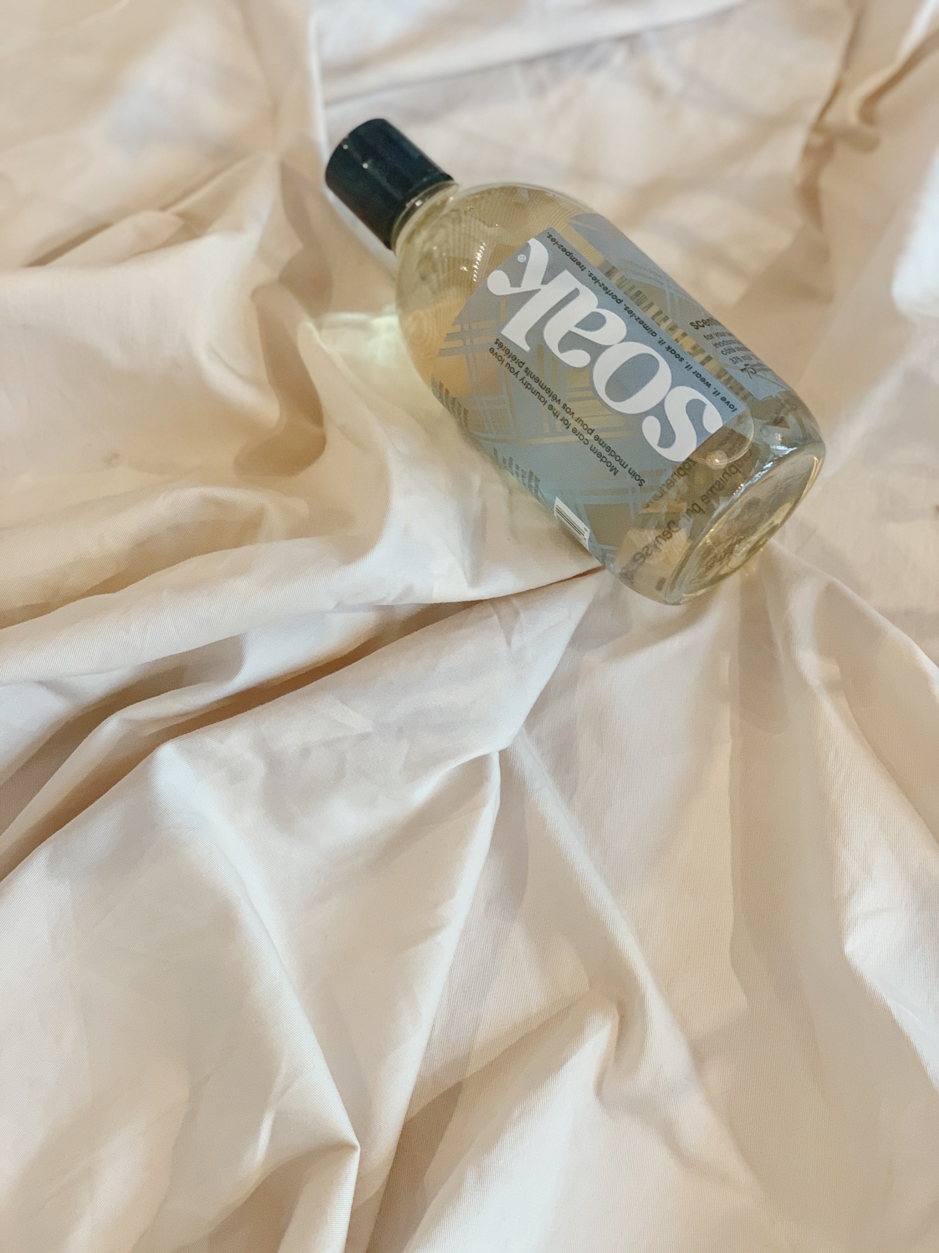 Soak laundry detergent